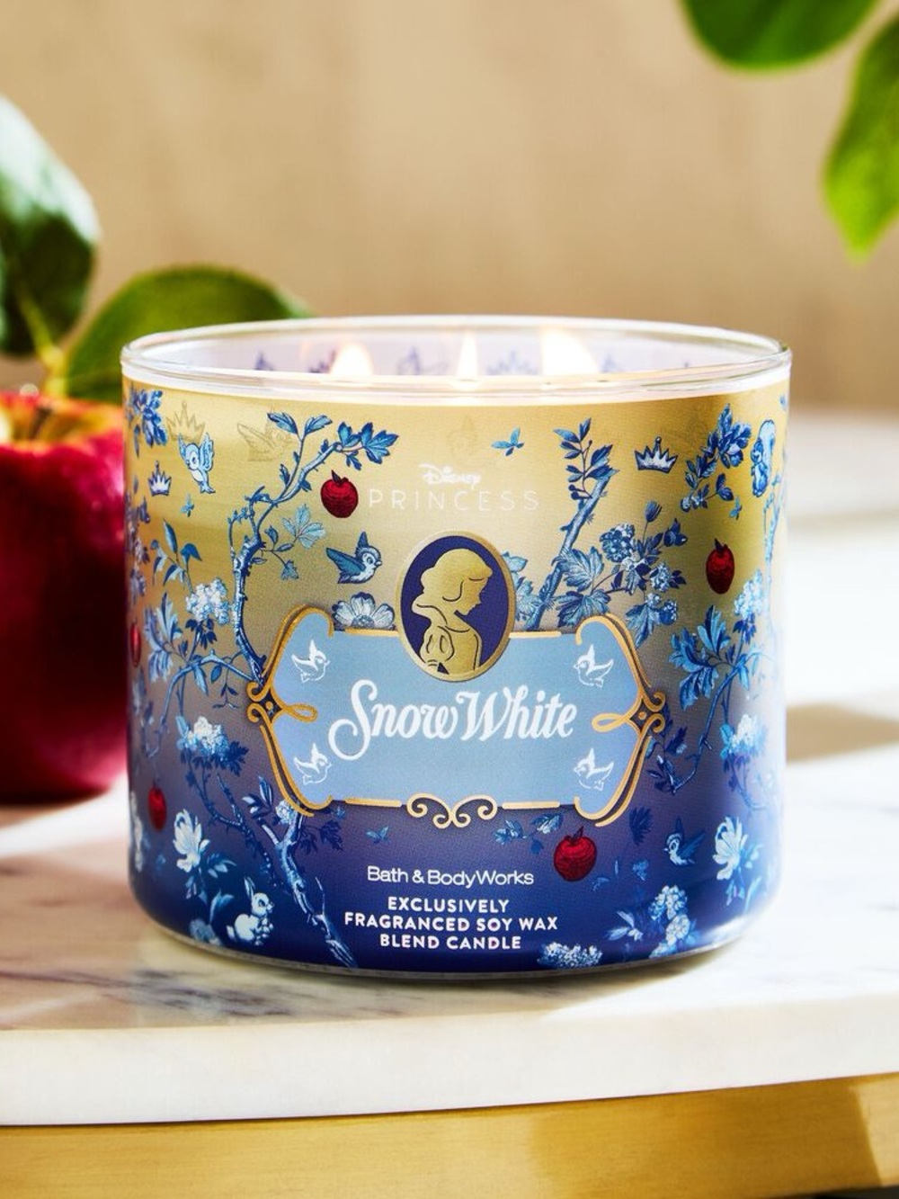 Bath & Body Works Snow White 3 wick Candle - sold out